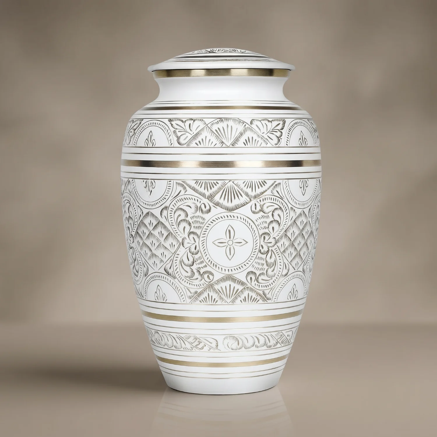 Cremation urn with a velvet drawstring pouch and gift box